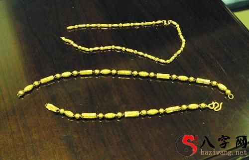 梦见金项链断了